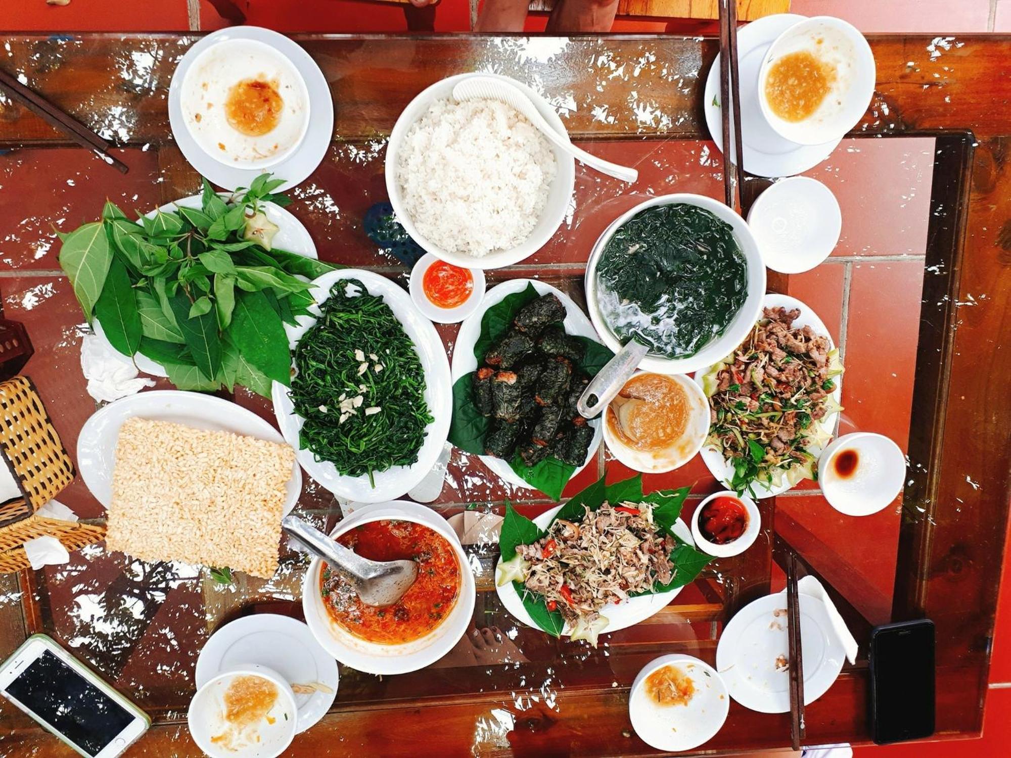 Ninh Binh Mountain View Homestay & Restaurant Bagian luar foto