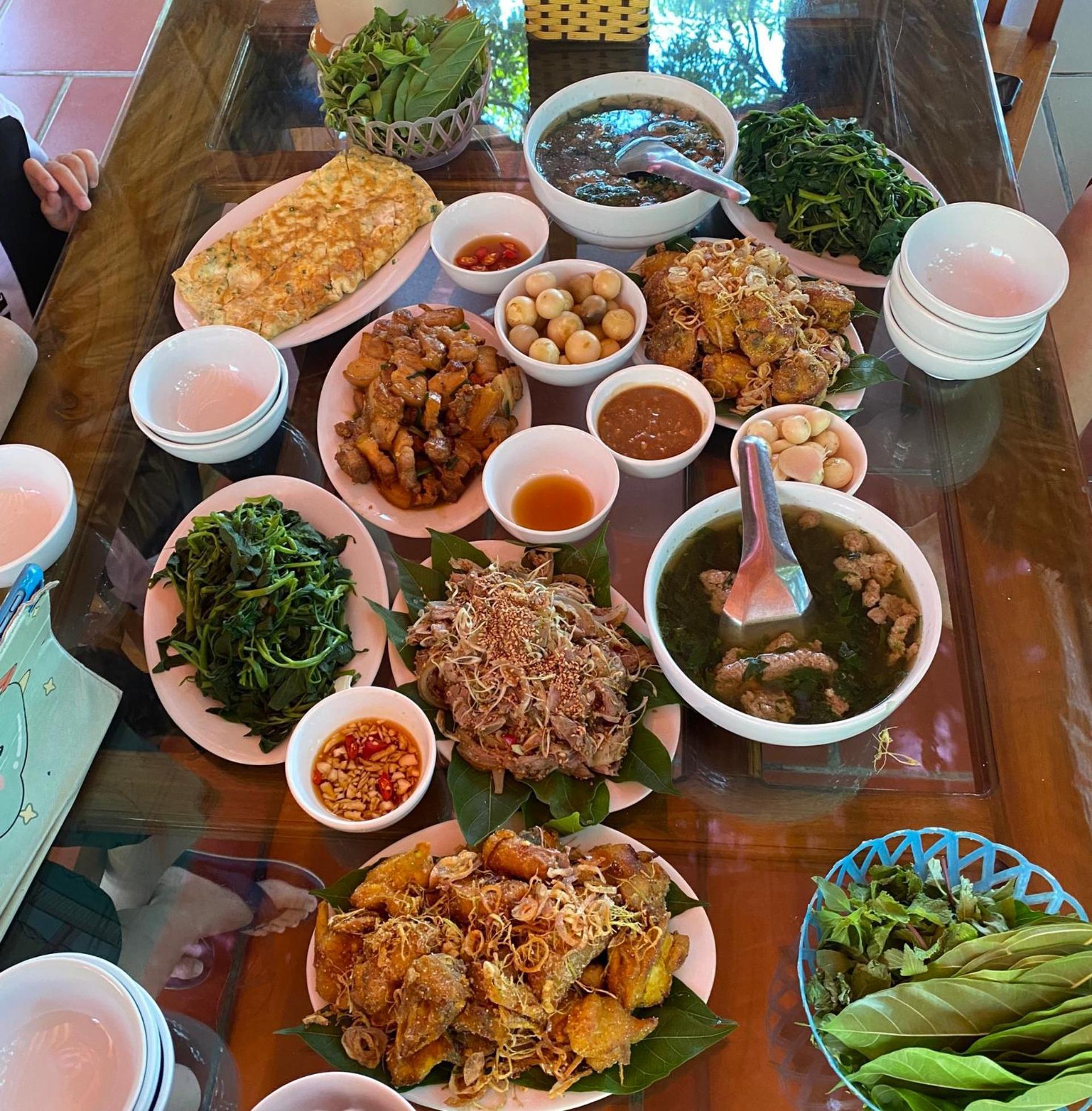 Ninh Binh Mountain View Homestay & Restaurant Bagian luar foto